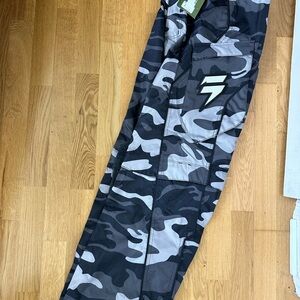 Shift recon off-road riding/racing pants